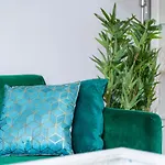 Exclusive Nautica Premium Apartments